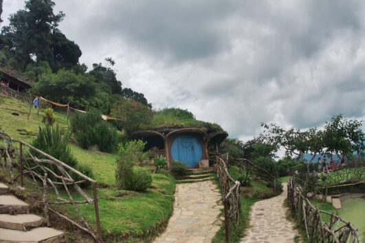Antigua, Hobbitenango, Iximché y Atitlán