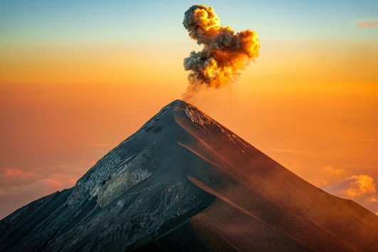 Tour a Volcán Acatenango Camping - Experiencia Completa